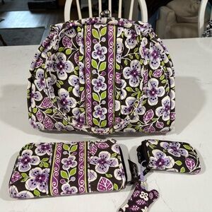 😍Vera Bradley Floral Bag Set - Purple and White